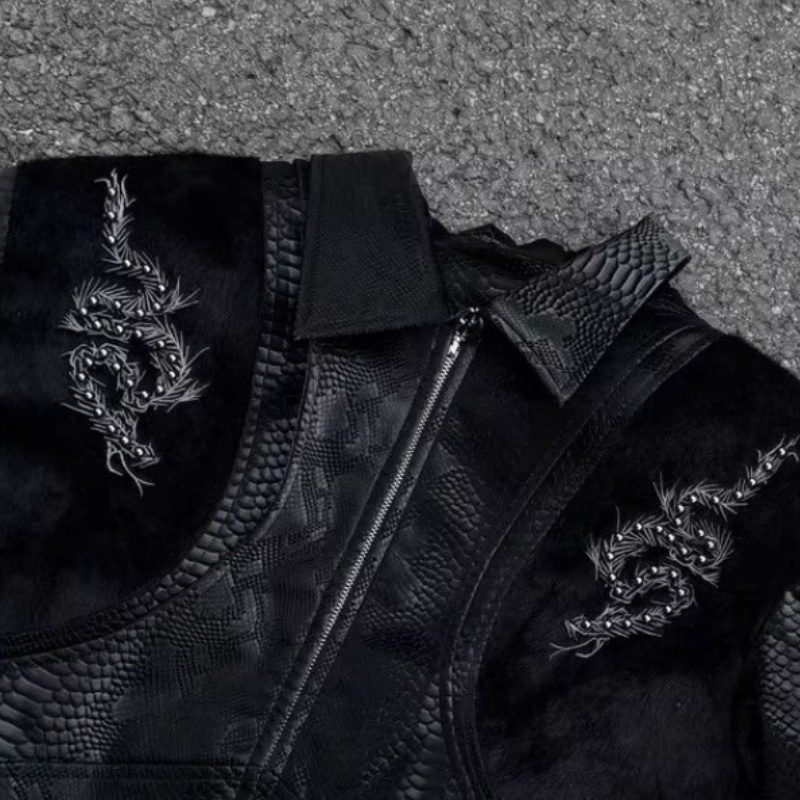 남성용 블랙 스네이크 엠보싱 자켓, 등 부분 자수 리벳 - Embroidery Gothic 리뷰 및 가격